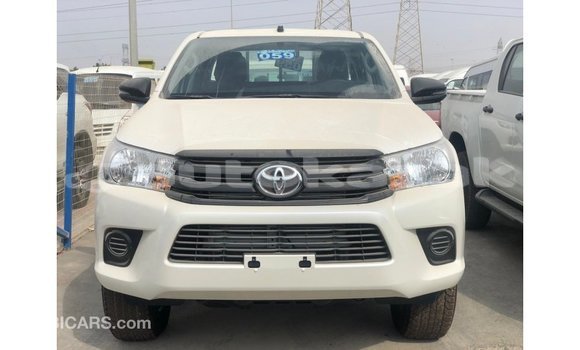 Buy Import Toyota Hilux White Car in Import - Dubai in Akmecet Buy Import Toyota Hilux White Car in Import - Dubai in Akmecet