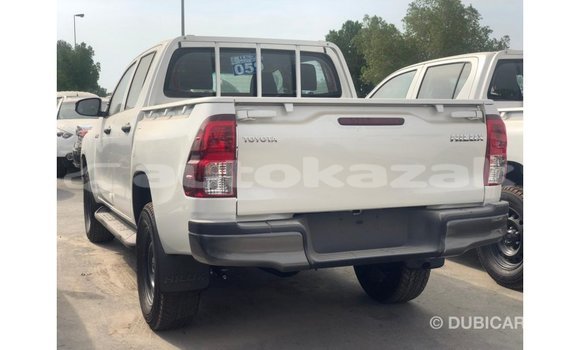 Buy Import Toyota Hilux White Car in Import - Dubai in Akmecet Buy Import Toyota Hilux White Car in Import - Dubai in Akmecet