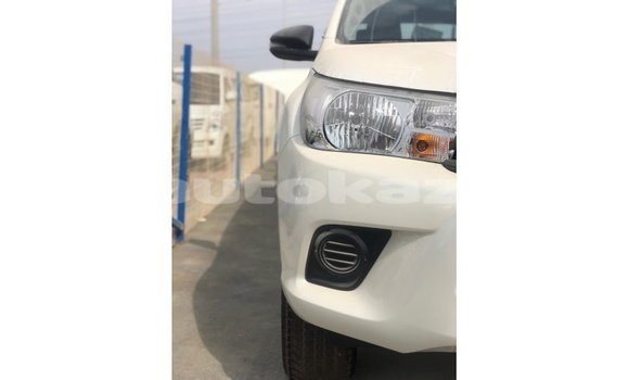 Buy Import Toyota Hilux White Car in Import - Dubai in Akmecet Buy Import Toyota Hilux White Car in Import - Dubai in Akmecet
