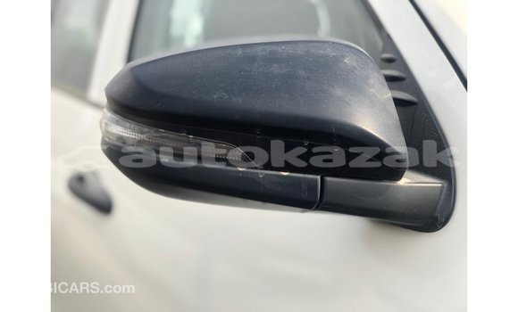 Buy Import Toyota Hilux White Car in Import - Dubai in Akmecet Buy Import Toyota Hilux White Car in Import - Dubai in Akmecet