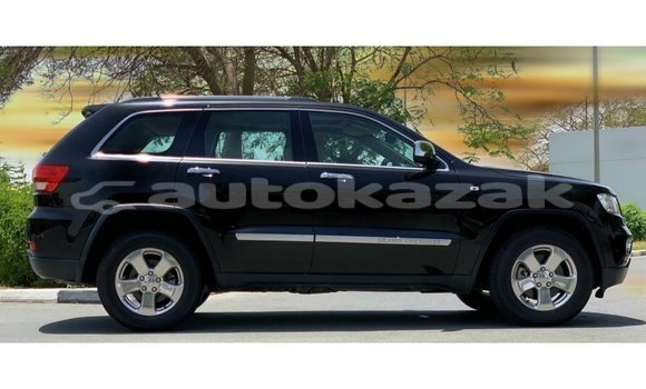 Buy Import Jeep Grand Cherokee Black Car in Import - Dubai in Akmecet Buy Import Jeep Grand Cherokee Black Car in Import - Dubai in Akmecet