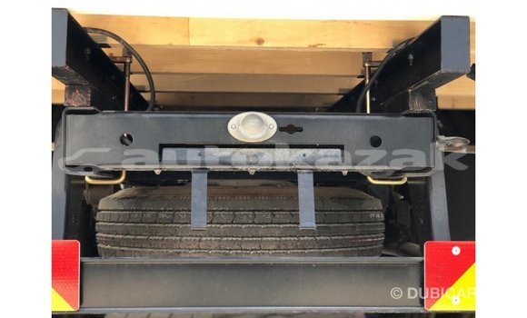 Buy Import Mitsubishi Carisma White Car in Import - Dubai in Akmecet Buy Import Mitsubishi Carisma White Car in Import - Dubai in Akmecet