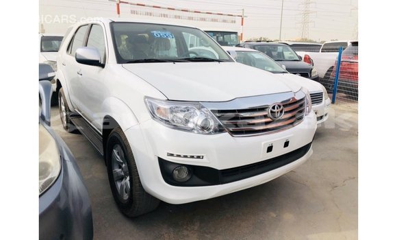Buy Import Toyota Fortuner White Car in Import - Dubai in Akmecet Buy Import Toyota Fortuner White Car in Import - Dubai in Akmecet
