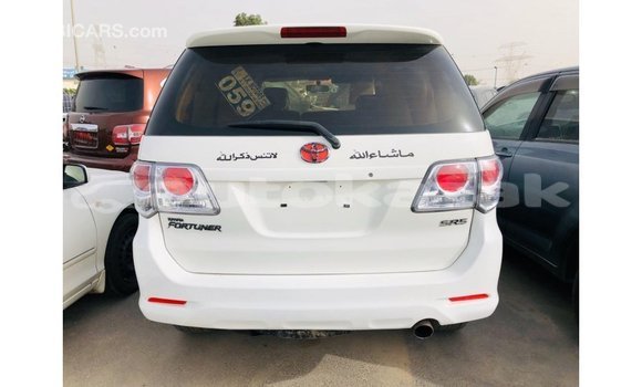 Buy Import Toyota Fortuner White Car in Import - Dubai in Akmecet Buy Import Toyota Fortuner White Car in Import - Dubai in Akmecet