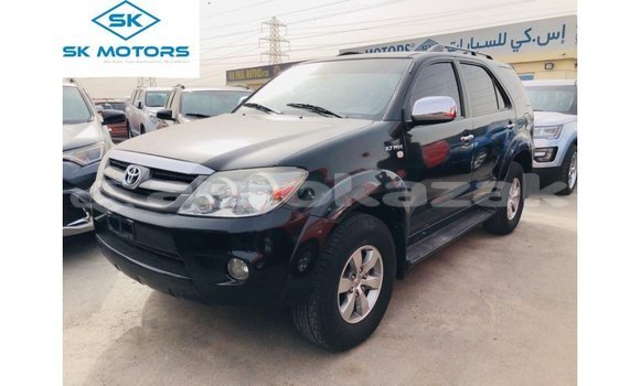 Buy Import Toyota Fortuner Black Car in Import - Dubai in Akmecet