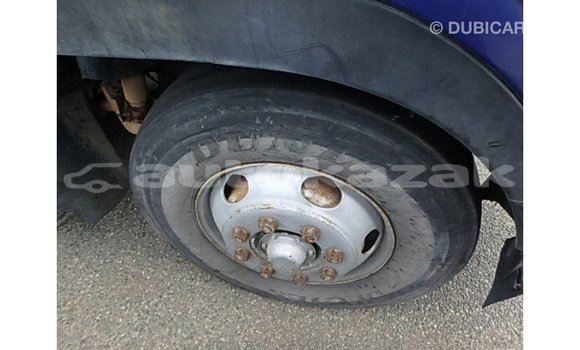 Buy Import Nissan 350Z Blue Car in Import - Dubai in Akmecet Buy Import Nissan 350Z Blue Car in Import - Dubai in Akmecet