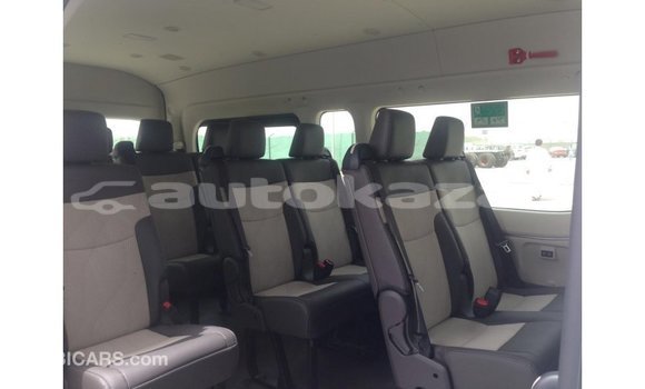 Buy Import Toyota Hiace White Car in Import - Dubai in Akmecet Buy Import Toyota Hiace White Car in Import - Dubai in Akmecet