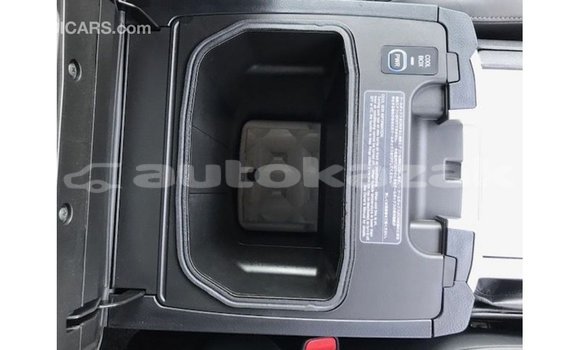 Buy Import Toyota Land Cruiser White Car in Import - Dubai in Akmecet Buy Import Toyota Land Cruiser White Car in Import - Dubai in Akmecet