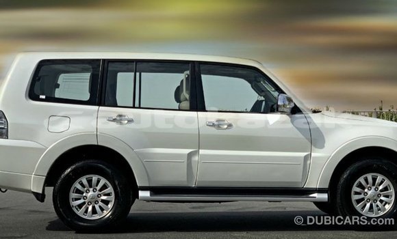 Buy Import Mitsubishi Pajero White Car in Import - Dubai in Akmecet Buy Import Mitsubishi Pajero White Car in Import - Dubai in Akmecet