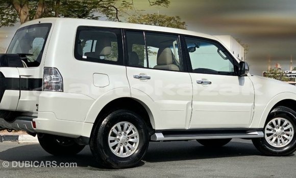 Buy Import Mitsubishi Pajero White Car in Import - Dubai in Akmecet Buy Import Mitsubishi Pajero White Car in Import - Dubai in Akmecet