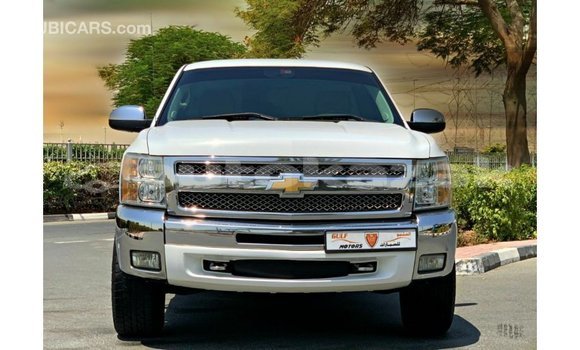 Buy Import Chevrolet Silverado White Car in Import - Dubai in Akmecet Buy Import Chevrolet Silverado White Car in Import - Dubai in Akmecet