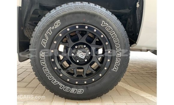 Buy Import Chevrolet Silverado White Car in Import - Dubai in Akmecet Buy Import Chevrolet Silverado White Car in Import - Dubai in Akmecet