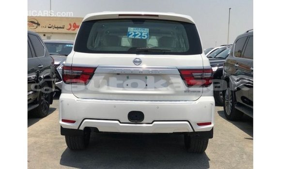 Buy Import Nissan Patrol White Car in Import - Dubai in Akmecet Buy Import Nissan Patrol White Car in Import - Dubai in Akmecet