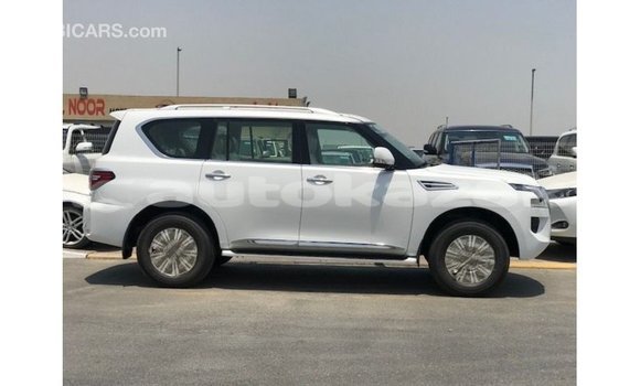 Buy Import Nissan Patrol White Car in Import - Dubai in Akmecet Buy Import Nissan Patrol White Car in Import - Dubai in Akmecet