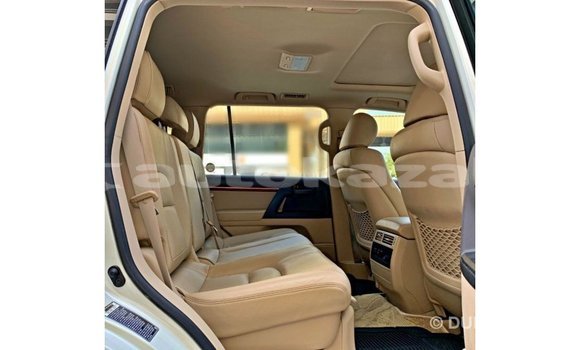 Buy Import Toyota Land Cruiser White Car in Import - Dubai in Akmecet Buy Import Toyota Land Cruiser White Car in Import - Dubai in Akmecet