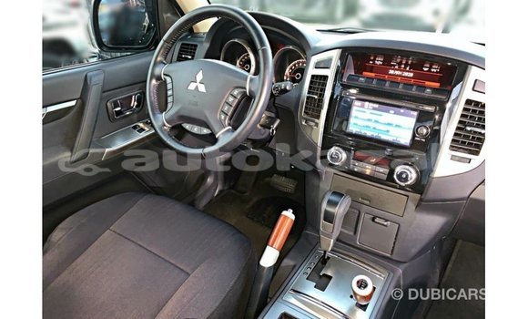 Buy Import Mitsubishi Pajero White Car in Import - Dubai in Akmecet Buy Import Mitsubishi Pajero White Car in Import - Dubai in Akmecet
