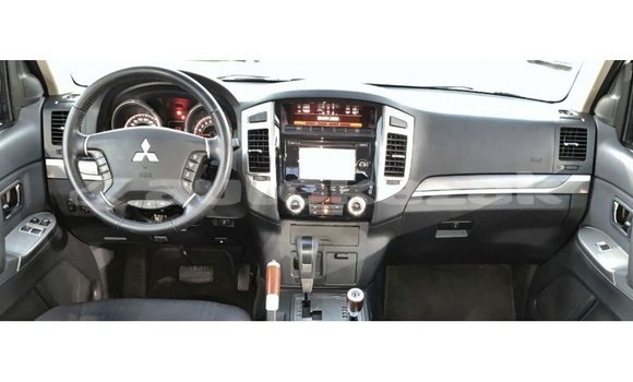 Buy Import Mitsubishi Pajero White Car in Import - Dubai in Akmecet Buy Import Mitsubishi Pajero White Car in Import - Dubai in Akmecet