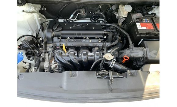 Buy Import Hyundai Accent White Car in Import - Dubai in Akmecet Buy Import Hyundai Accent White Car in Import - Dubai in Akmecet