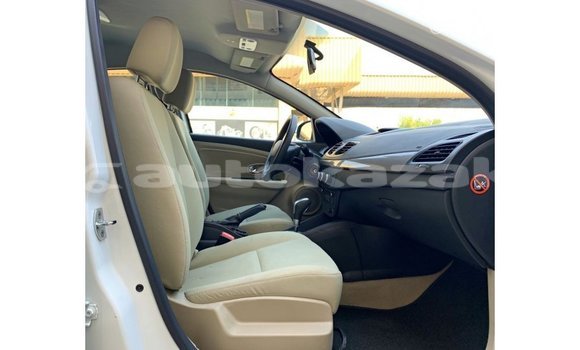 Buy Import Renault Fluence White Car in Import - Dubai in Akmecet Buy Import Renault Fluence White Car in Import - Dubai in Akmecet