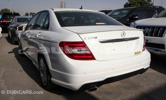 Buy Import Mercedes-Benz 200 White Car in Import - Dubai in Akmecet Buy Import Mercedes-Benz 200 White Car in Import - Dubai in Akmecet