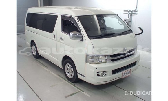 Buy Import Toyota Regius White Car in Import - Dubai in Akmecet Buy Import Toyota Regius White Car in Import - Dubai in Akmecet