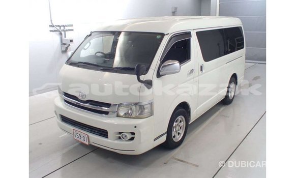 Buy Import Toyota Regius White Car in Import - Dubai in Akmecet Buy Import Toyota Regius White Car in Import - Dubai in Akmecet