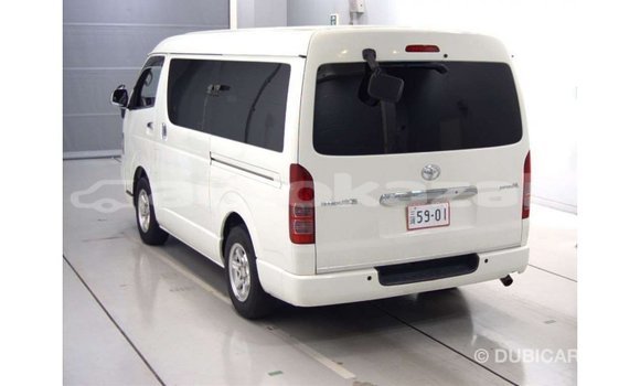 Buy Import Toyota Regius White Car in Import - Dubai in Akmecet Buy Import Toyota Regius White Car in Import - Dubai in Akmecet