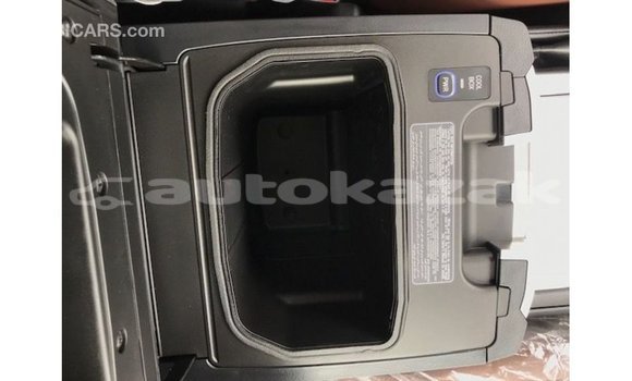 Buy Import Toyota Land Cruiser White Car in Import - Dubai in Akmecet Buy Import Toyota Land Cruiser White Car in Import - Dubai in Akmecet