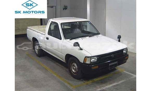 Buy Import Toyota Hilux White Car in Import - Dubai in Akmecet Buy Import Toyota Hilux White Car in Import - Dubai in Akmecet