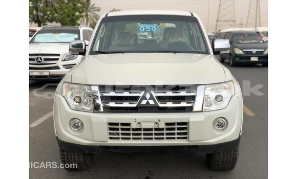 Buy Import Mitsubishi Pajero White Car in Import - Dubai in Akmecet Buy Import Mitsubishi Pajero White Car in Import - Dubai in Akmecet