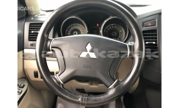 Buy Import Mitsubishi Pajero White Car in Import - Dubai in Akmecet Buy Import Mitsubishi Pajero White Car in Import - Dubai in Akmecet