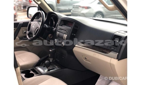 Buy Import Mitsubishi Pajero White Car in Import - Dubai in Akmecet Buy Import Mitsubishi Pajero White Car in Import - Dubai in Akmecet