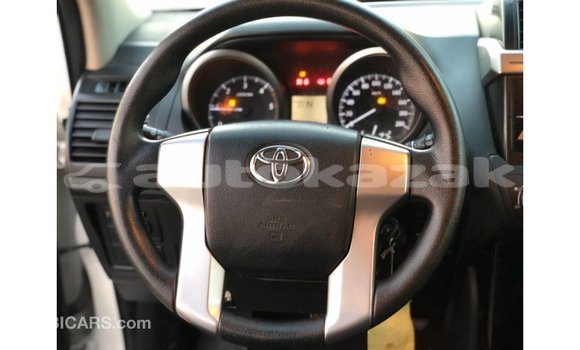 Buy Import Toyota Prado White Car in Import - Dubai in Akmecet Buy Import Toyota Prado White Car in Import - Dubai in Akmecet