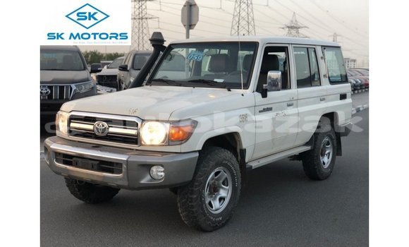 Buy Import Toyota Land Cruiser White Car in Import - Dubai in Akmecet Buy Import Toyota Land Cruiser White Car in Import - Dubai in Akmecet