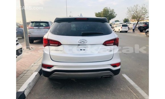 Buy Import Hyundai Santa Fe Other Car in Import - Dubai in Akmecet Buy Import Hyundai Santa Fe Other Car in Import - Dubai in Akmecet