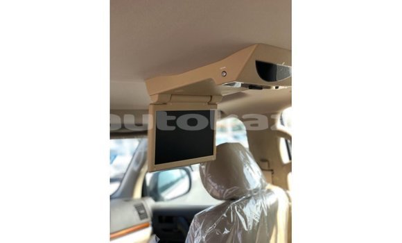 Buy Import Toyota Land Cruiser White Car in Import - Dubai in Akmecet Buy Import Toyota Land Cruiser White Car in Import - Dubai in Akmecet