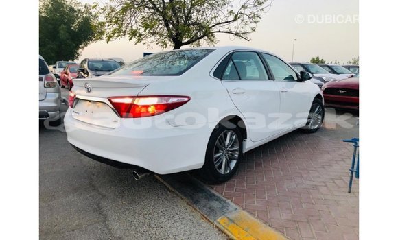 Buy Import Toyota Camry White Car in Import - Dubai in Akmecet Buy Import Toyota Camry White Car in Import - Dubai in Akmecet