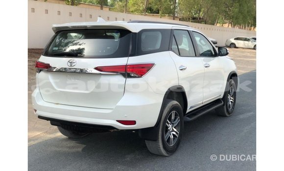 Buy Import Toyota Fortuner White Car in Import - Dubai in Akmecet Buy Import Toyota Fortuner White Car in Import - Dubai in Akmecet