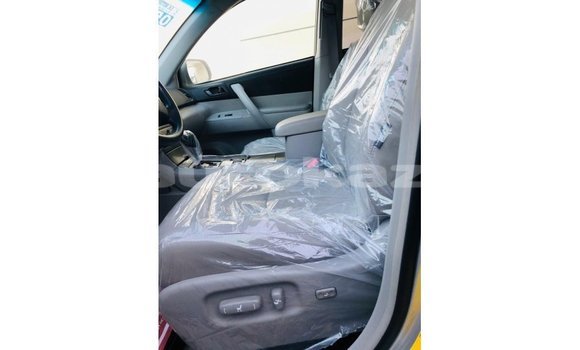 Buy Import Toyota Highlander Other Car in Import - Dubai in Akmecet Buy Import Toyota Highlander Other Car in Import - Dubai in Akmecet