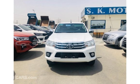 Buy Import Toyota Hilux White Car in Import - Dubai in Akmecet Buy Import Toyota Hilux White Car in Import - Dubai in Akmecet
