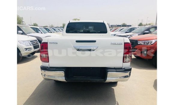 Buy Import Toyota Hilux White Car in Import - Dubai in Akmecet Buy Import Toyota Hilux White Car in Import - Dubai in Akmecet