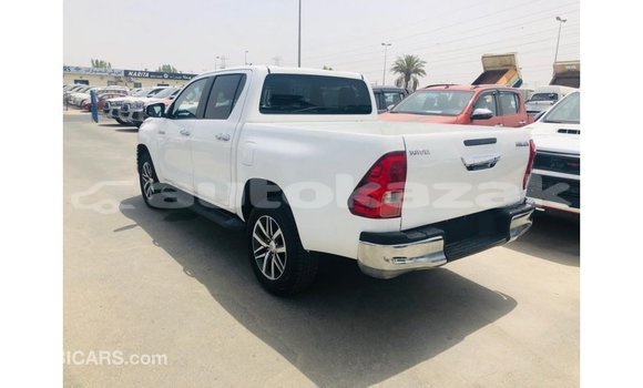 Buy Import Toyota Hilux White Car in Import - Dubai in Akmecet Buy Import Toyota Hilux White Car in Import - Dubai in Akmecet