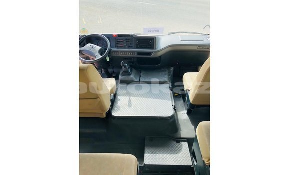 Buy Import Toyota Coaster White Car in Import - Dubai in Akmecet Buy Import Toyota Coaster White Car in Import - Dubai in Akmecet