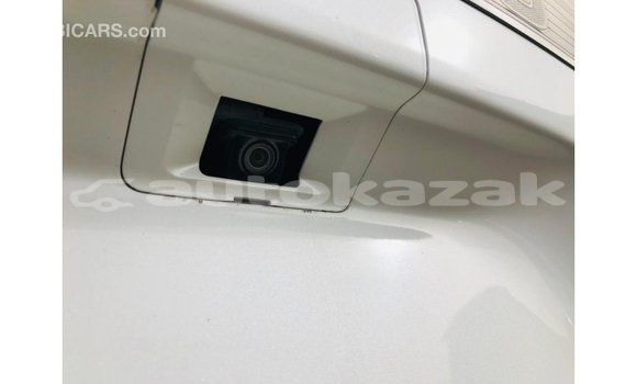 Buy Import Toyota Prado White Car in Import - Dubai in Akmecet Buy Import Toyota Prado White Car in Import - Dubai in Akmecet