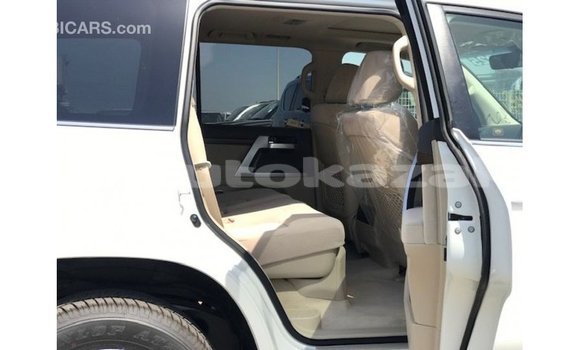 Buy Import Toyota Land Cruiser White Car in Import - Dubai in Akmecet Buy Import Toyota Land Cruiser White Car in Import - Dubai in Akmecet