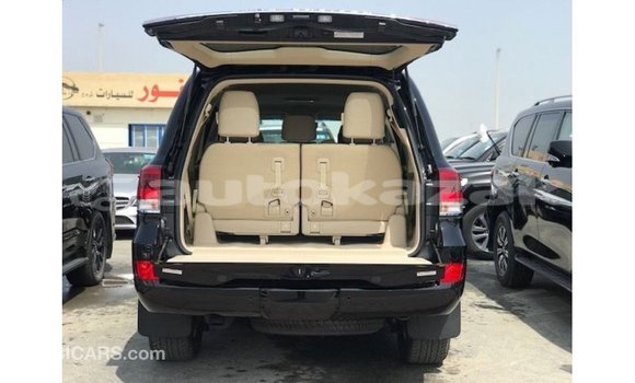 Buy Import Toyota Land Cruiser Black Car in Import - Dubai in Akmecet Buy Import Toyota Land Cruiser Black Car in Import - Dubai in Akmecet