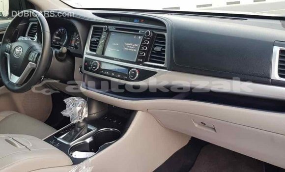 Buy Import Toyota Highlander Black Car in Import - Dubai in Akmecet Buy Import Toyota Highlander Black Car in Import - Dubai in Akmecet