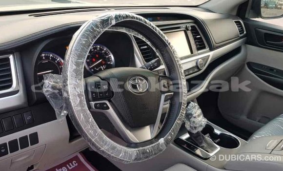 Buy Import Toyota Highlander Other Car in Import - Dubai in Akmecet Buy Import Toyota Highlander Other Car in Import - Dubai in Akmecet