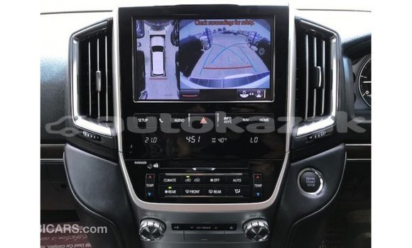 Buy Import Toyota Land Cruiser White Car in Import - Dubai in Akmecet Buy Import Toyota Land Cruiser White Car in Import - Dubai in Akmecet