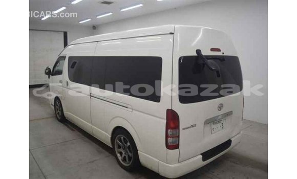 Buy Import Toyota Hiace White Car in Import - Dubai in Akmecet Buy Import Toyota Hiace White Car in Import - Dubai in Akmecet